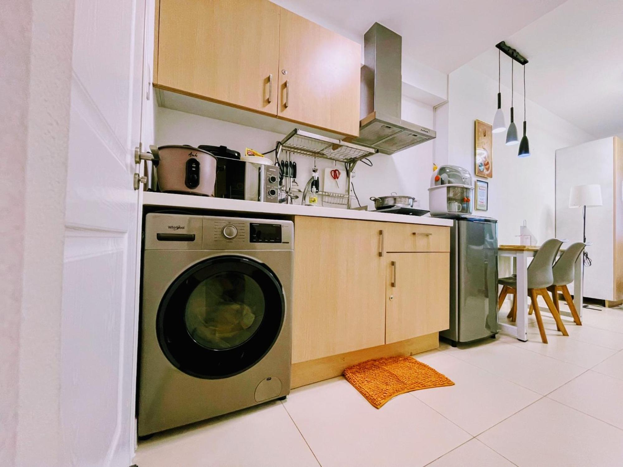 Acellyne'S Suites At The Residences At Commonwealth By Century Quezon City Kamer foto